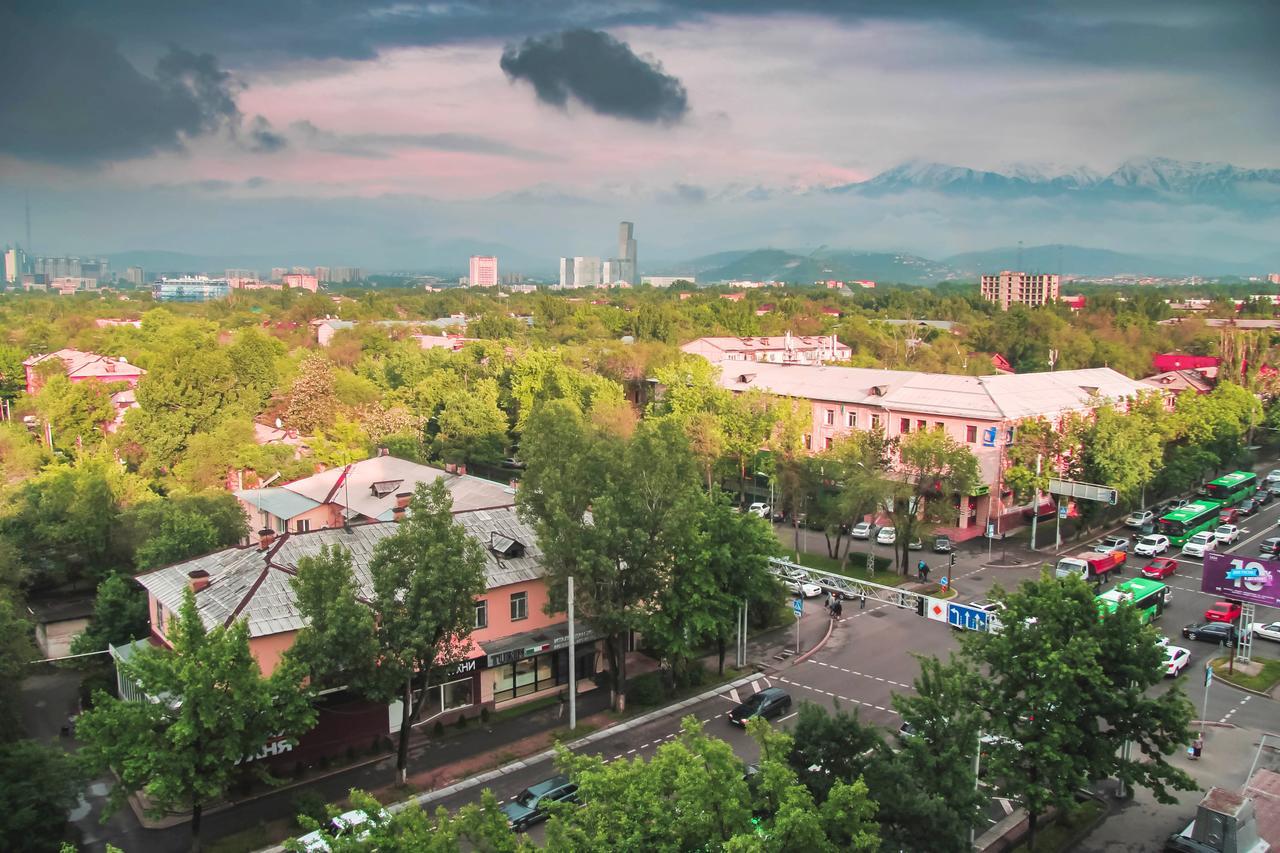 " Atakent " Panoramny Vid Quartira Daire Almatı Dış mekan fotoğraf